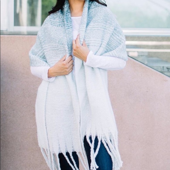mer-sea Accessories - Mer-Sea teal cozy scarf mer-sea Accessories - Mer-Sea teal cozy scarf